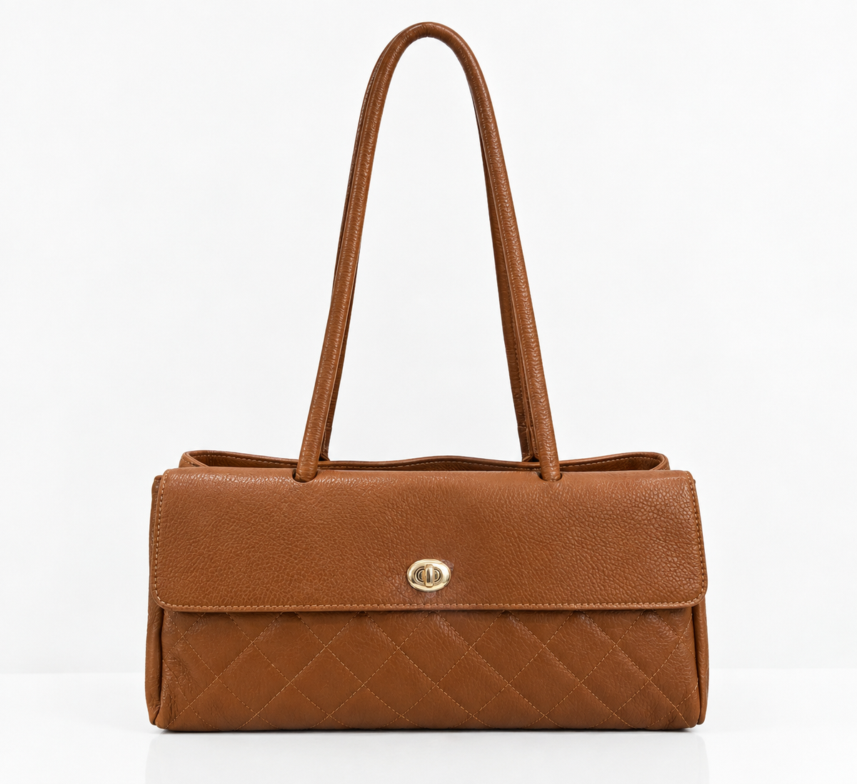 Bolso de piel acolchado